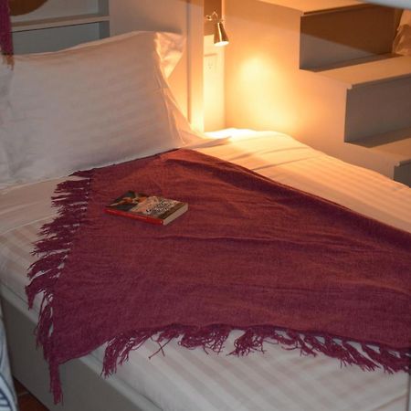 Luna Maya Hostel & Wellness أنتيغوا غواتيمالا المظهر الخارجي الصورة